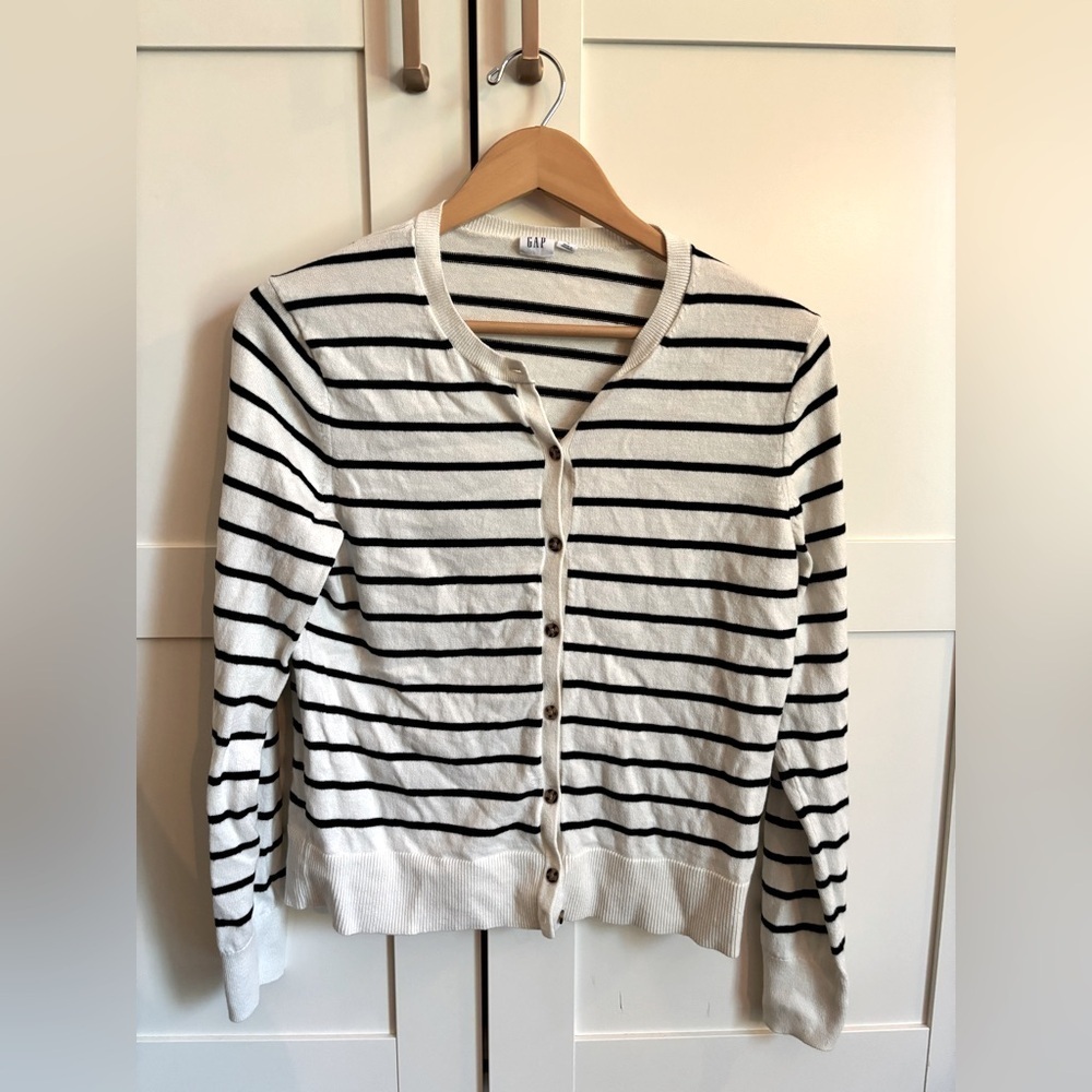 GAP Classic Striped Sweater Cardigan size large blk & white 100% cotton vintage